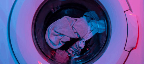 Notre guide complet pour éviter le linge déteint